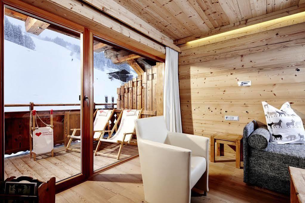 Art & Ski-In Hotel Hinterhag Заалбах-Хинтерглем Стая снимка
